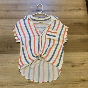 Sweet Wanderer stripped cap sleeve blouse.